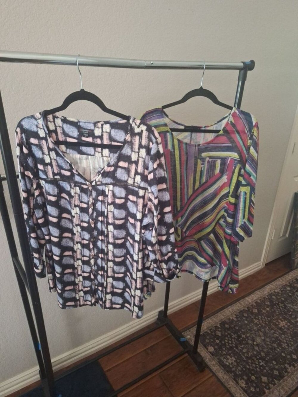 Set of 2 Vibrant Printed 3/4 Sleeve Blouses 1X